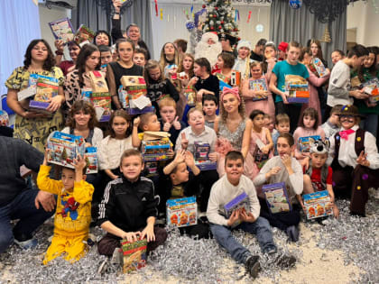 Воспитанники реабилитационного центра Лаишево получили подарки