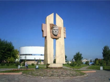 Вечер памяти, посвященный М. Джалилю и джалиловцам возле памятника Мусы Джалиля «Жить так, чтобы и после смерти не умирать» (6+)