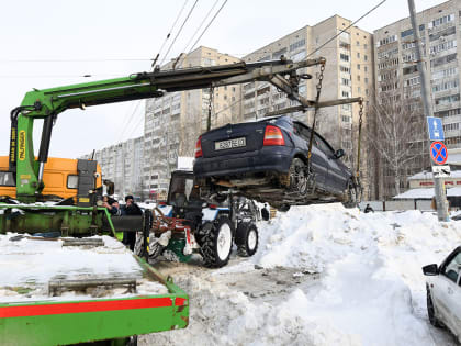 За четыре дня в Казани эвакуировали 495 автомобилей