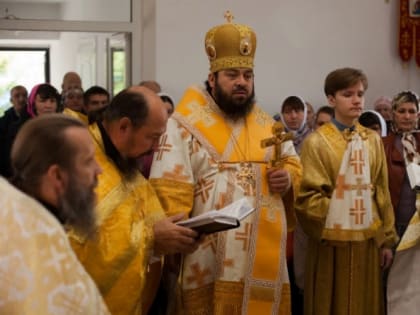 Епископ Игнатий совершил чин великого освящения храма в селе Нижняя Кондрата