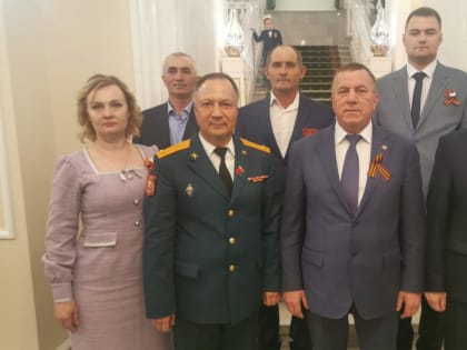 Делегация  района под руководством Главы Тетюшского муниципального района Р.Х.Сафиуллова приняла участие в торжественном мероприятии, посвященном празднованию 78-ой годовщины Побед