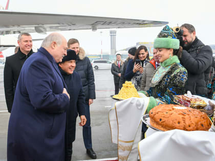 Александр Лукашенко: «С большим удовольствием принял приглашение посетить Казань»
