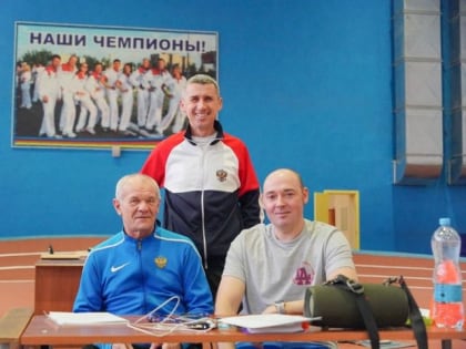 В спортшколах работают только на энтузиазме: сейчас учитель физкультуры получает больше, чем тренер