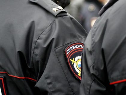 Соседи рассказали о паре, где мужчина выбросил сожительницу из окна