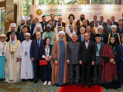 Раис Татарстана провел в Куала-Лумпуре выездное заседание Группы «Россия - Исламский мир»