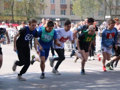 В Лениногорске прошла 66-ая Первомайская эстафета