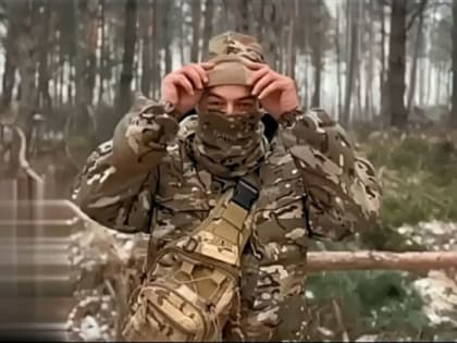 Лениногорцы делятся друг с другом видео, на котором бойцы СВО оригинально передают мамам привет