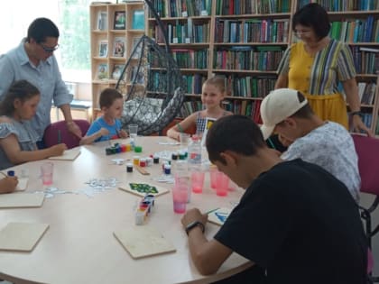 Мастер-класс по росписи разделочной доски