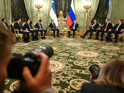 Владимир Путин: Россия гордится Казанью и тем, как она развивается