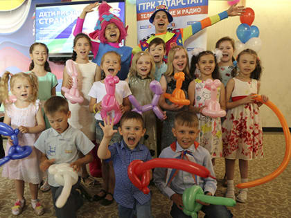 В Казани объявили победителей республиканского конкурса «Дети рисуют страну»