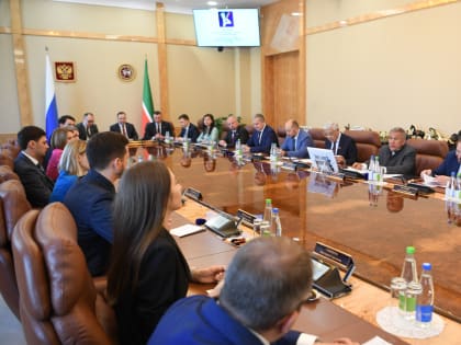 Рустам Минниханов встретился с новым составом кадрового резерва