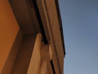 В Казани дом разваливается на глазах из-за строительства метро