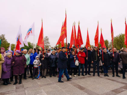 В Казани прошел митинг в поддержку референдумов на Донбассе