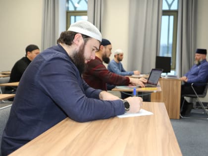 В Болгарской исламской академии завершилась сессия для докторантов