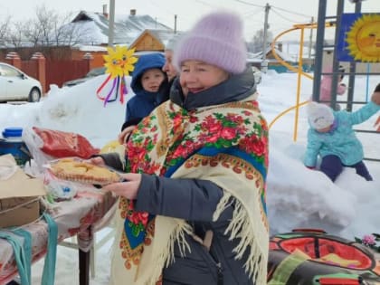 В Менделеевске неделя масляничных гуляний завершилась праздником в парке «Дружба»