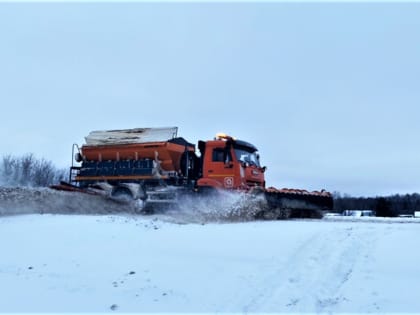 Сейчас на региональных дорогах Татарстана работают 375 единиц снегоуборочной техники