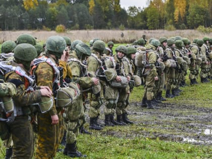 В Крыму два контрактника из ВДВ приземлились на воду и утонули