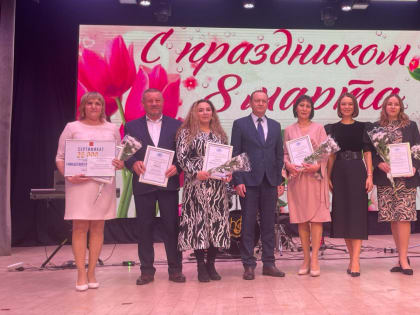 В Мензелинске состоялся концерт, посвященный Международному женскому дню
