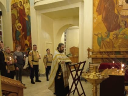 В Воскресенском храме Нижнекамска отслужили панихиду по невинно убиенным в годы репрессий казакам