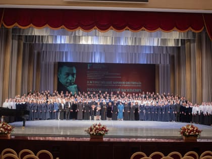 Хор студентов КазДС принял участие во II Всероссийском хоровом фестивале для регентских отделений духовных учебных заведений в Саранске