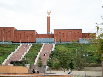 В Национальной библиотеке РТ прошло совещание с руководителями детских школ искусств