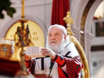 На конфликты Церковь отвечает молитвой о мире и делами милосердия, — патриарх Кирилл