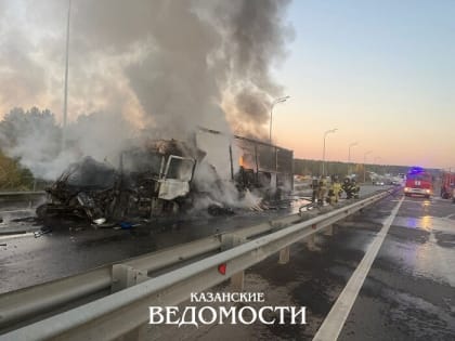 В Татарстане столкнулись с горели «Газель» и фура