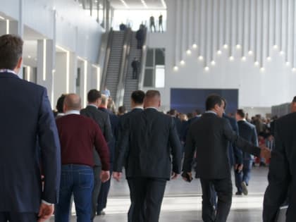 СМИ сообщили о новой волне отставок губернаторов регионов России