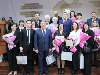 С 27 марта в медцентр Челнов обратились 11 детей с укусами клещей