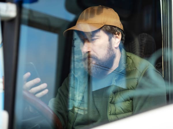 Вахта с проживанием в Москве: как подготовиться к поездке и не ошибиться с выбором работы