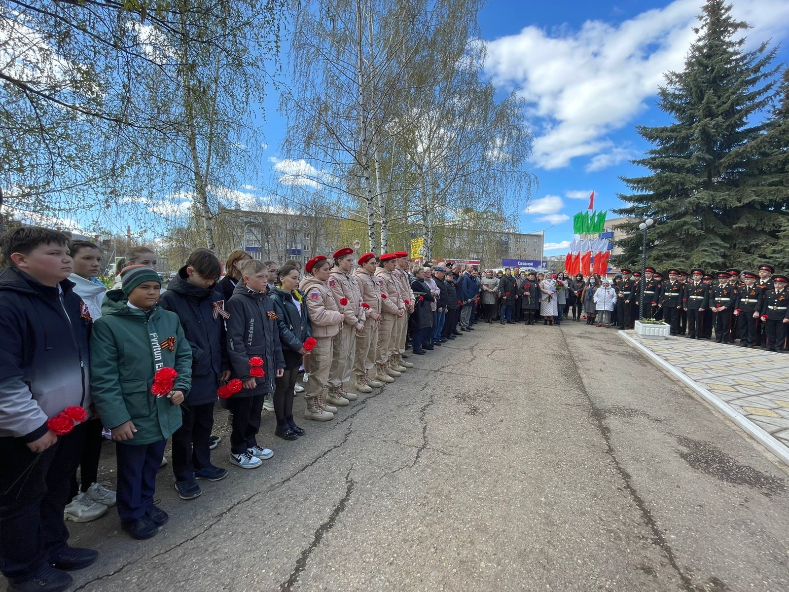 Свежие новости бугульмы сегодня. Митинг. Митинг памяти. Соревнования в память Газинура Гафиатуллина. Марафон в память Газинура Гафиатуллина Бугульма.