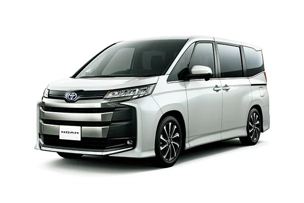 Toyota Noah ZWR90/ZWR95