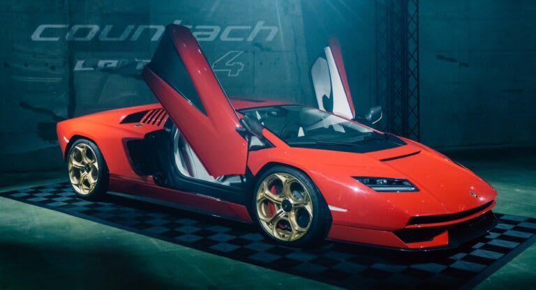 Lamborghini Countach LP 800-4 LPI 800-4 available to import to Australia