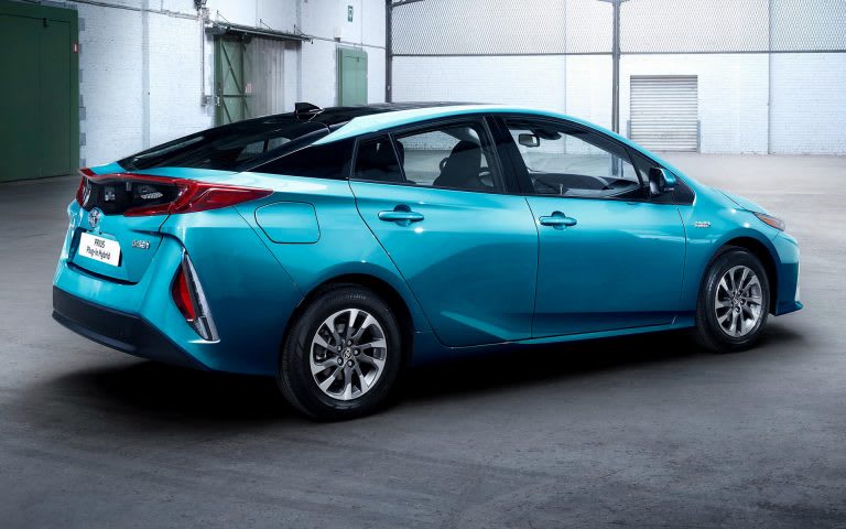 Toyota Prius ZVW60/ZVW65 available to import to Australia