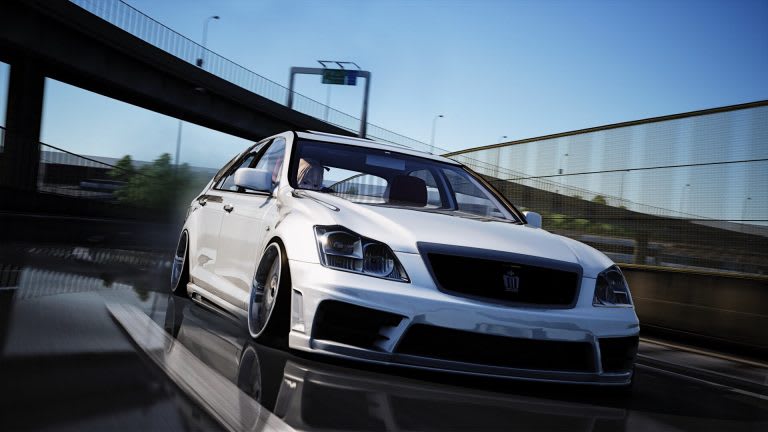 Toyota Crown GRS184 available to import to Australia