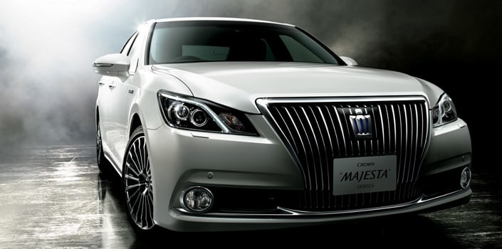 Toyota Crown MAJESTA GWS214 available to import to Australia
