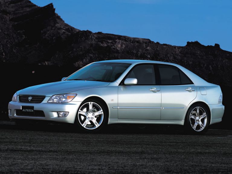 Toyota ALTEZZA RS200 SXE10 SERIES available to import to Australia