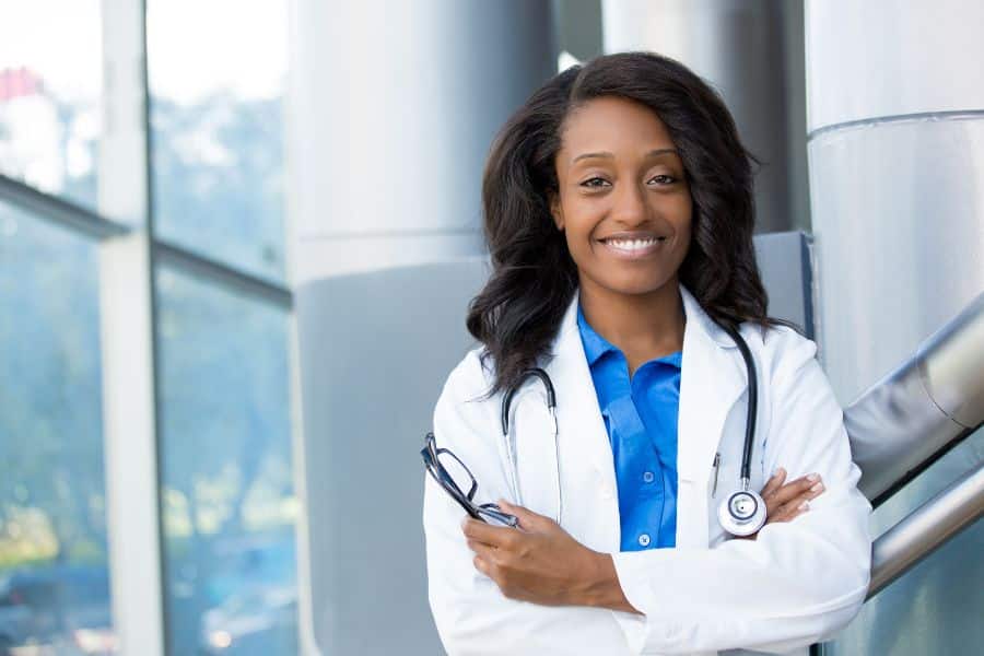student-practicing-medicine-with-the-aid-of-bursaries
