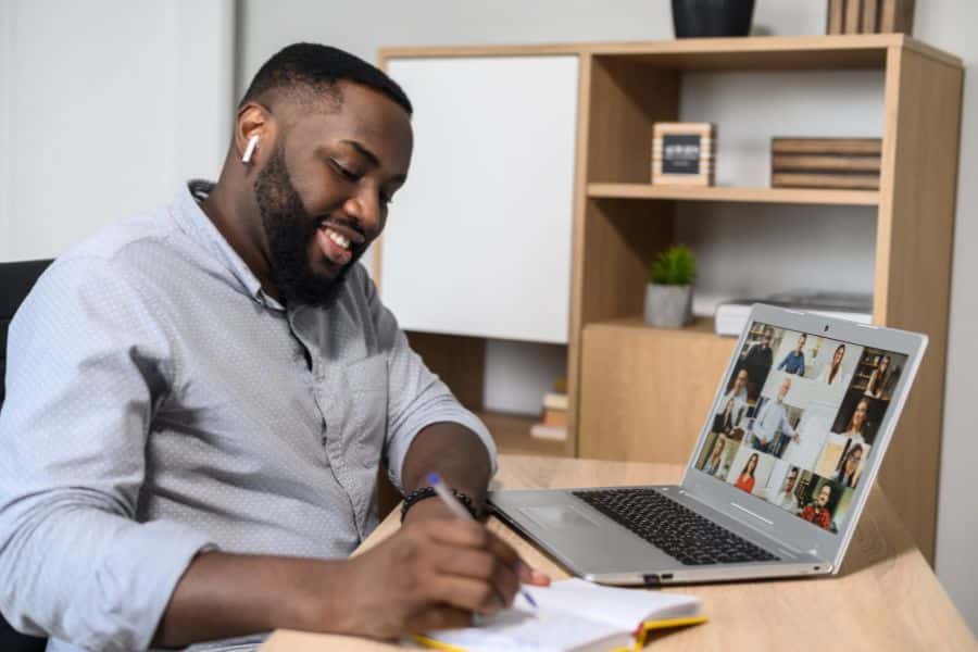 adult studying for adult matric through distance learning institution