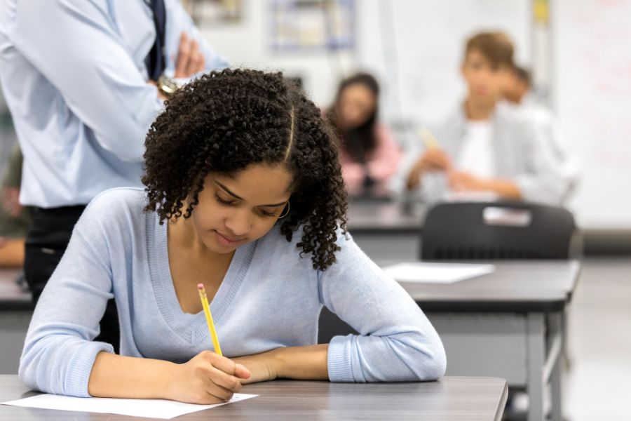 student studying effectively during load shedding