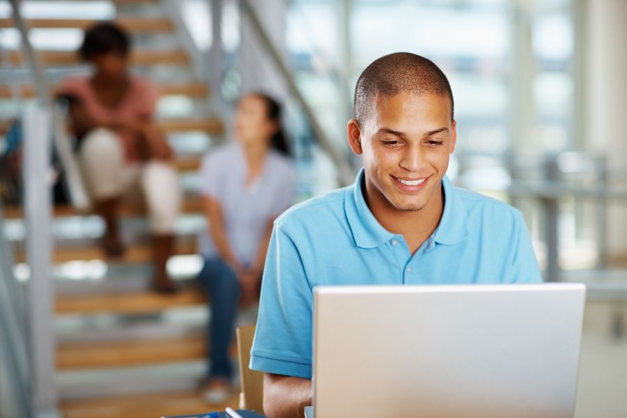 student applying to nsfas