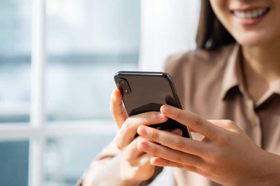 student working holiday job as social media manager