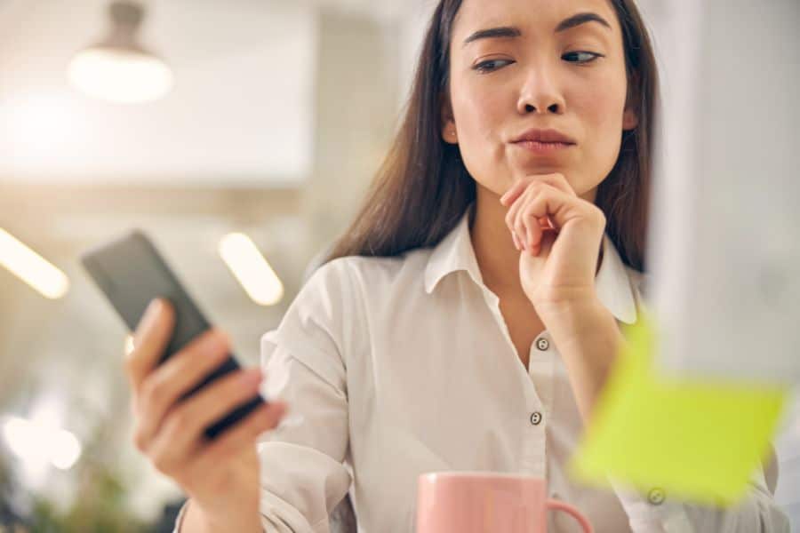 graduate receiving suspicous email during job search