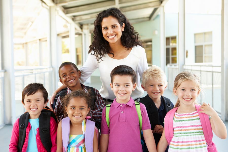 teaching students with grade R diploma in teaching
