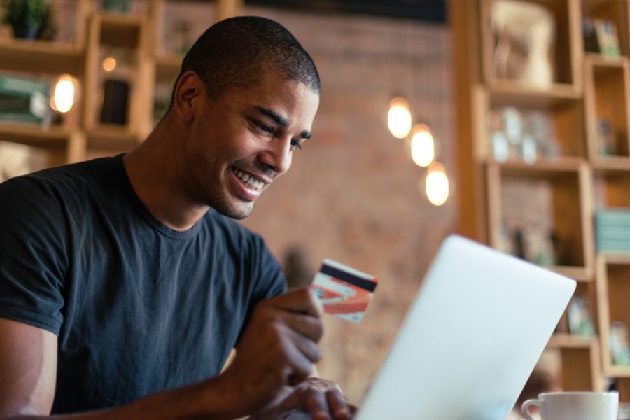student viewing laptop specials and deals at online computer stores