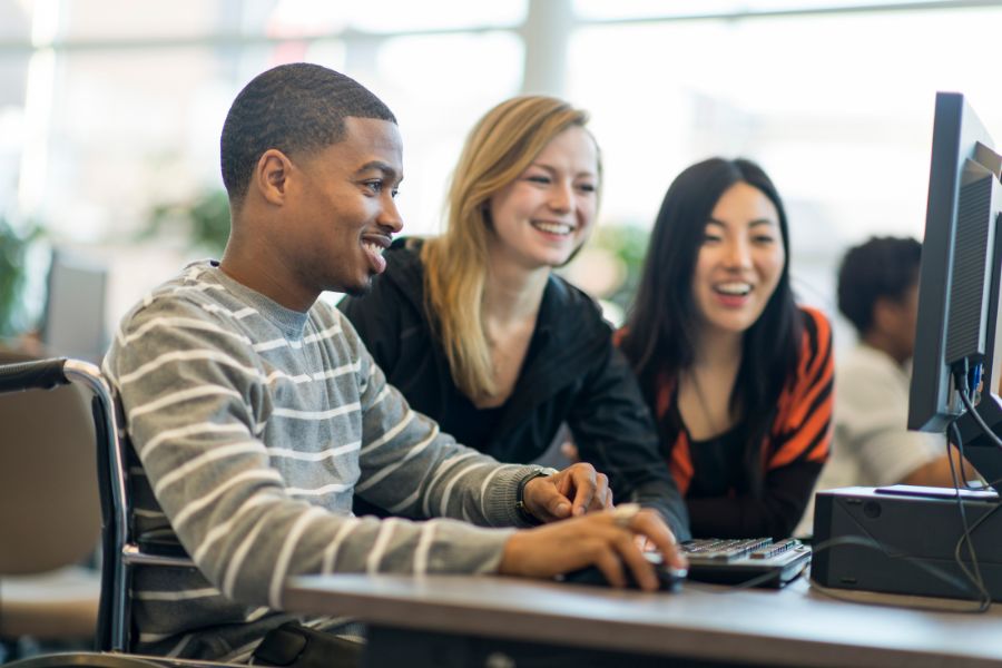 students paying for their tertiary education with a fundi loan