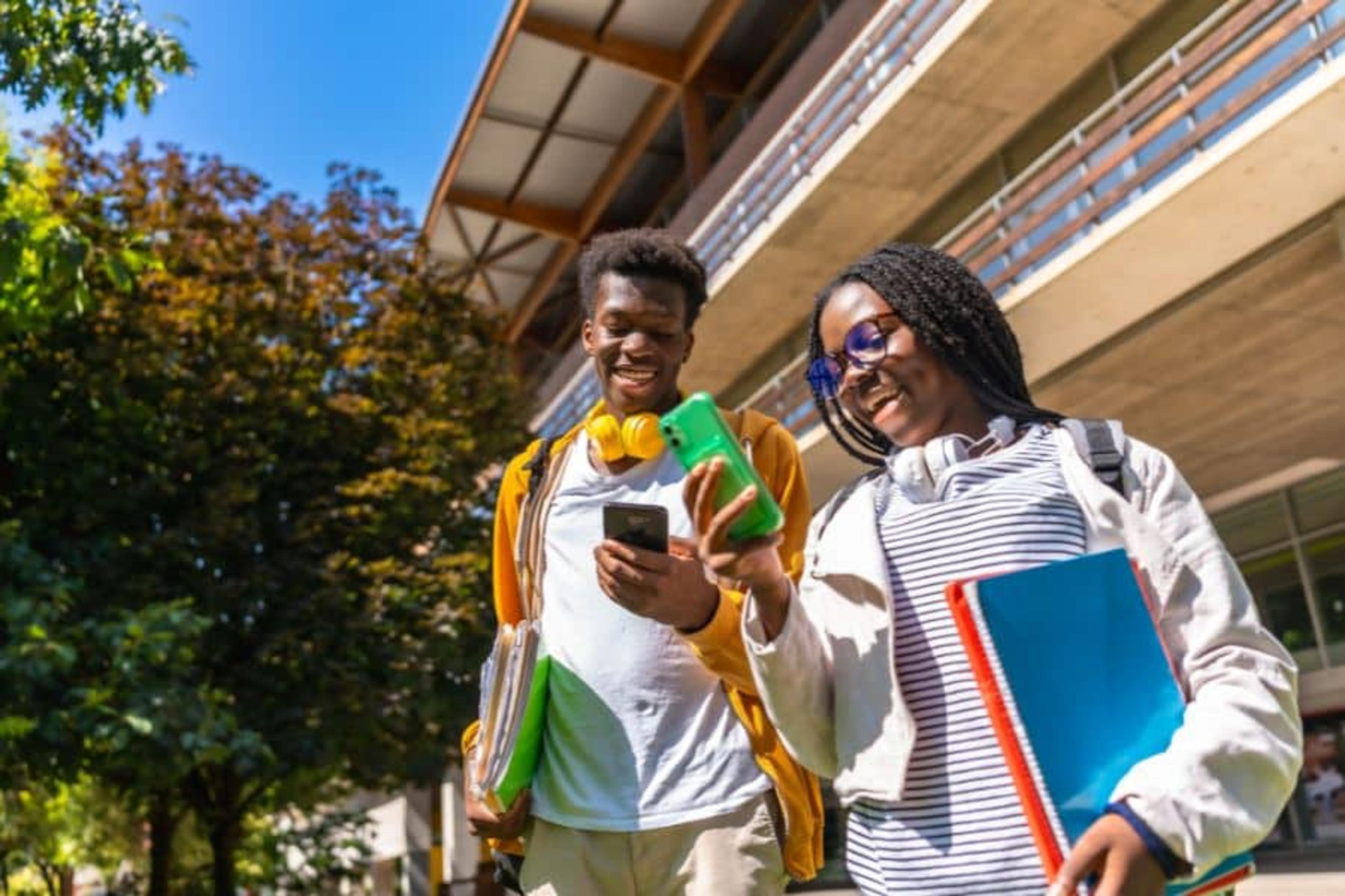 Bursaries Open for Applications in 2025