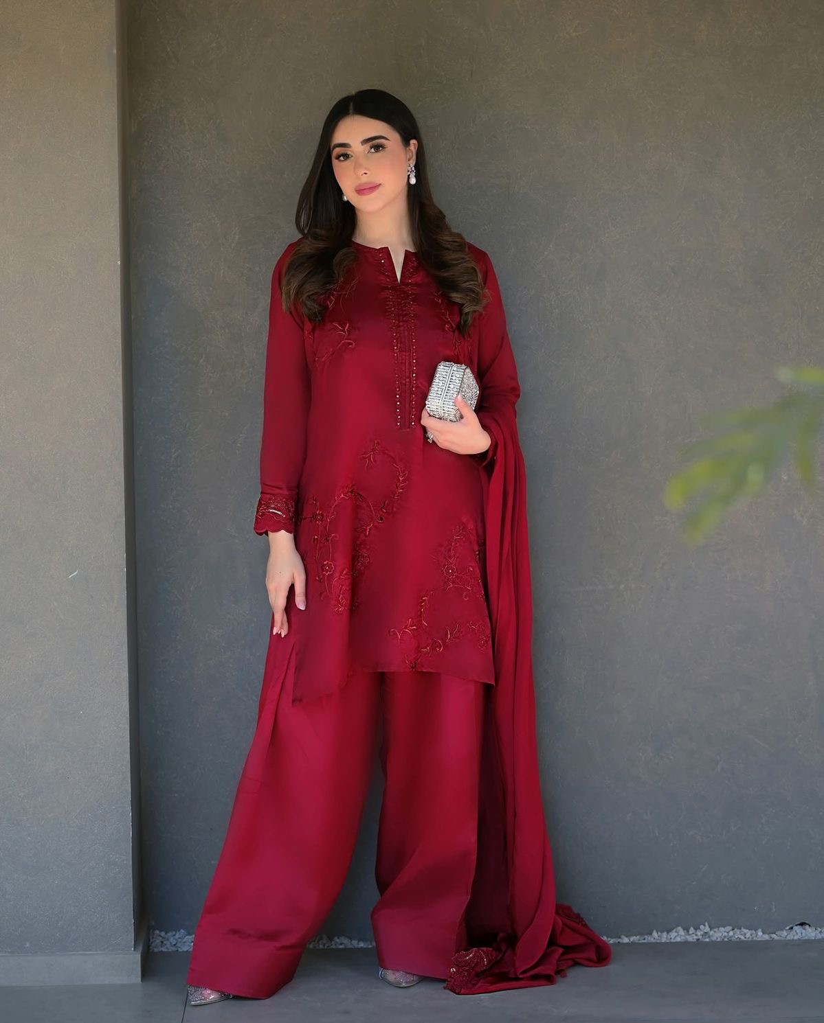 Farshi Salwar thumbnail 5