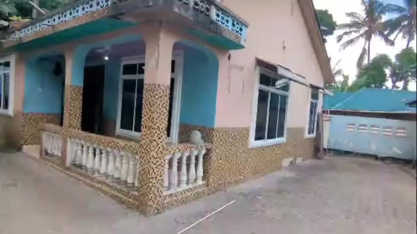 Video Reel Thumbnail