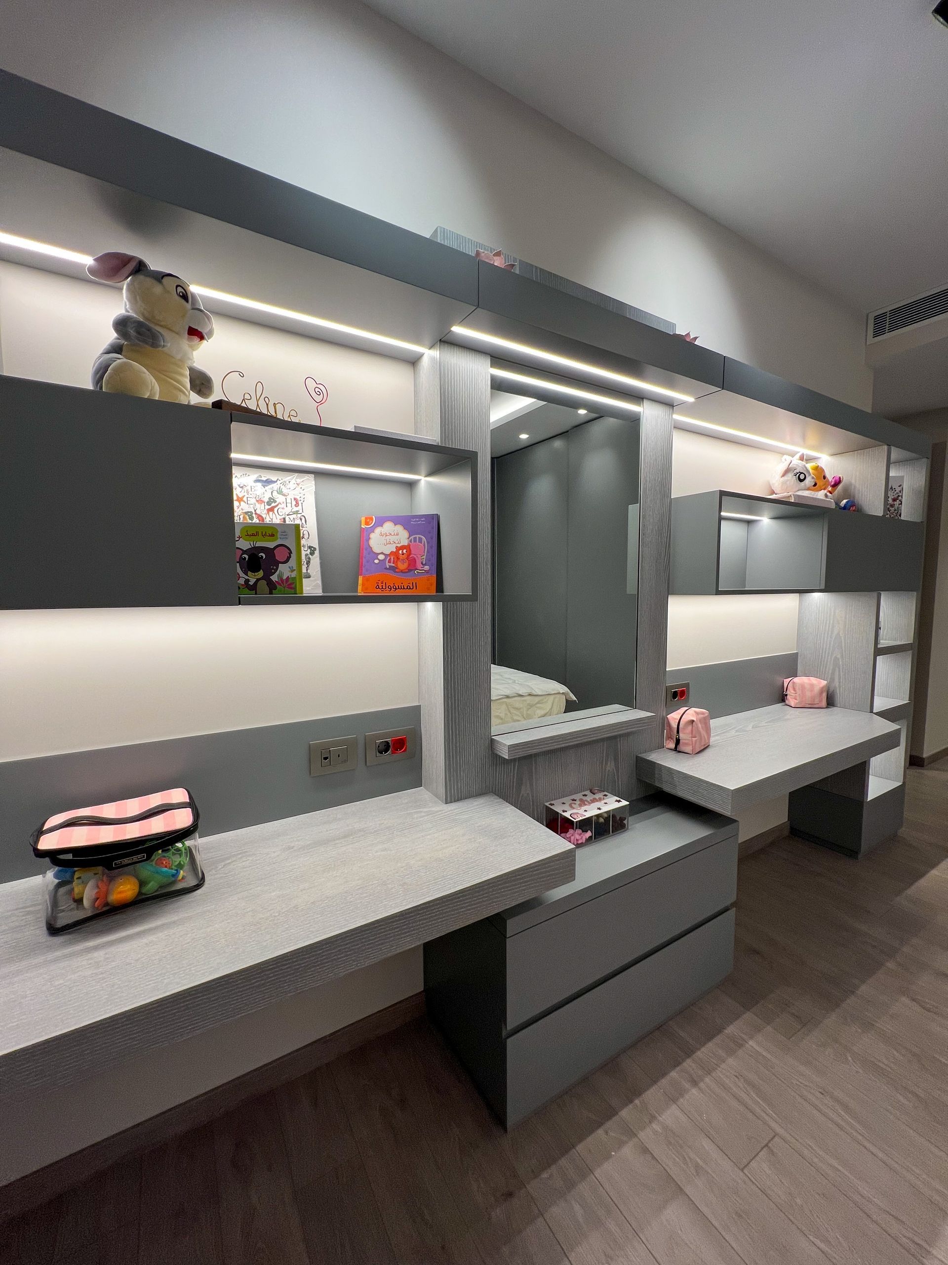 Bedroom interior design 42